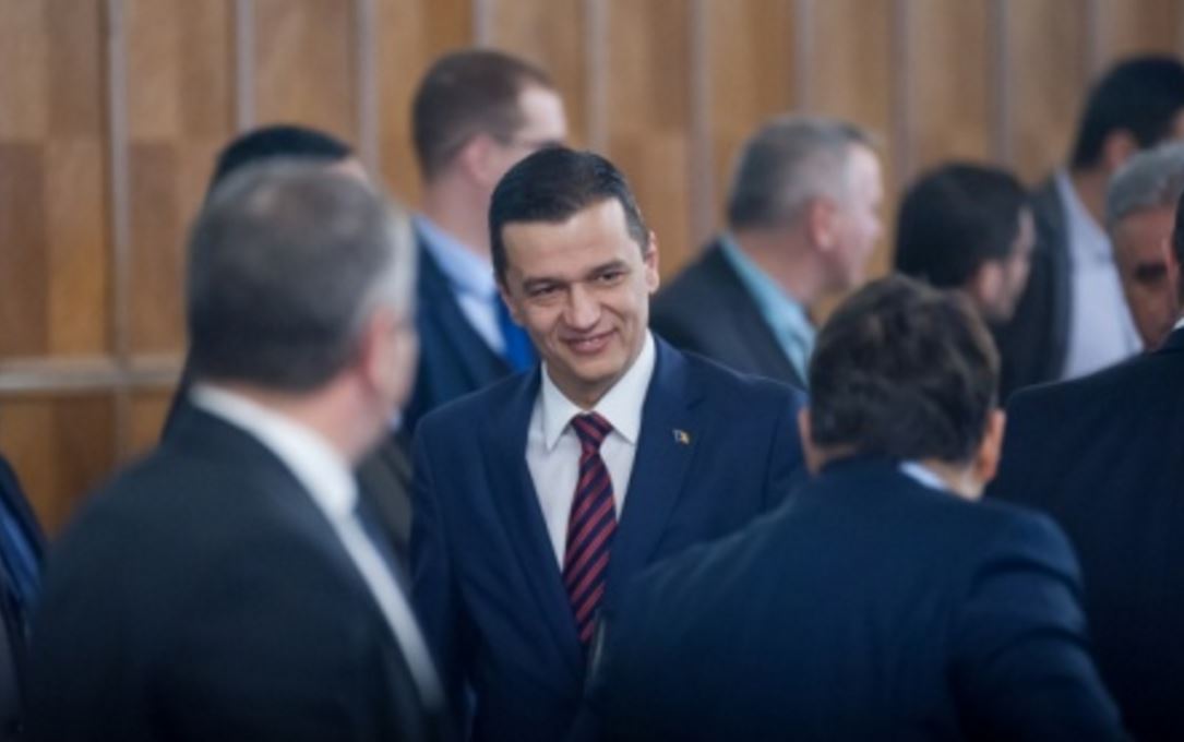 Termenul de „apolitic” ar putea dispărea în ceea ce îi privește pe prefecți și subprefecți