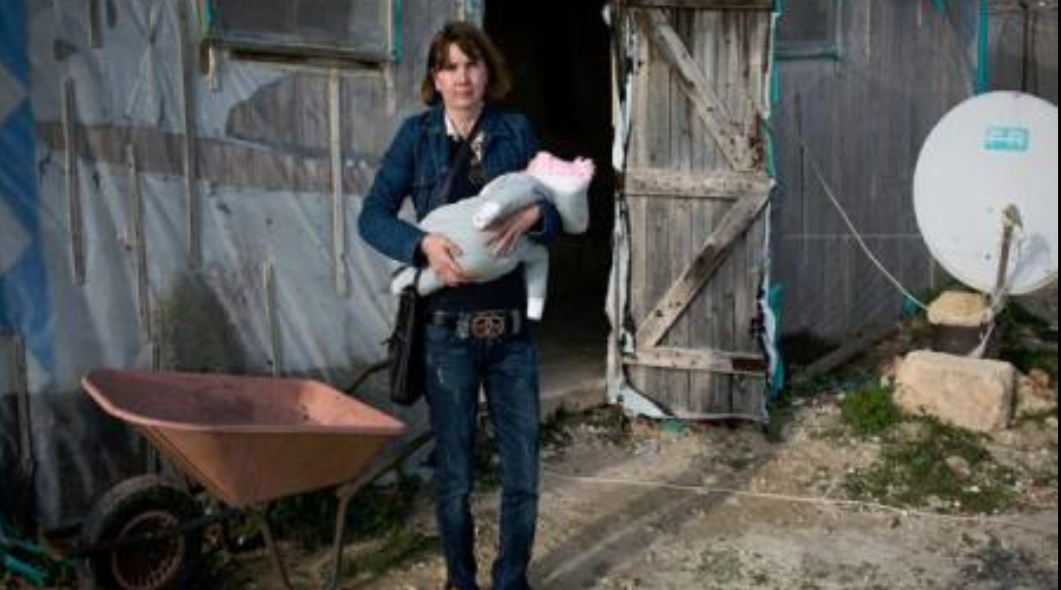 The Observer: Sclavie în ITALIA. Mii de românce sunt victime a numeroase abuzuri, inclusiv sexuale