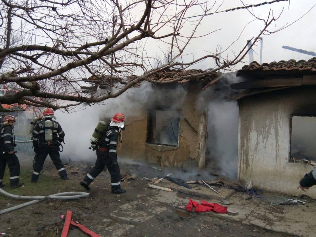 Tragedia de la Mihail KOGĂLNICEANU: Mama și fetița se simt mai bine, dar rămân internate la Terapie Intensivă
