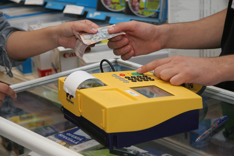 Consiliul Concurenţei analizează tranzacţia prin care PayPoint preia Payzone