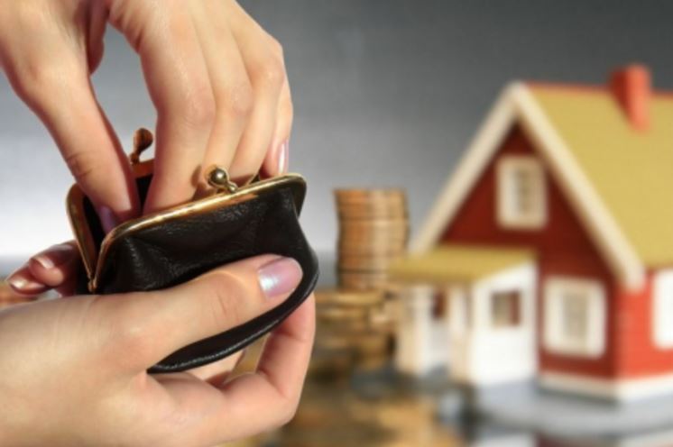 Constănţenii trebuie să achite taxa pe clădiri sau teren lunar
