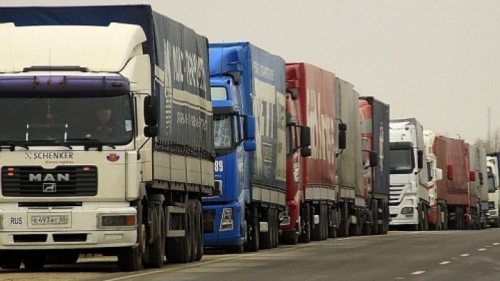 Șofer de TIR român, găsit mort într-o parcare din FRANȚA