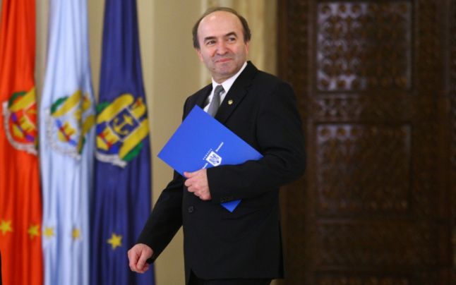 Ministrul Justiției va prezenta, în maximum 45 de zile, un proiect de modificare a legislației penale
