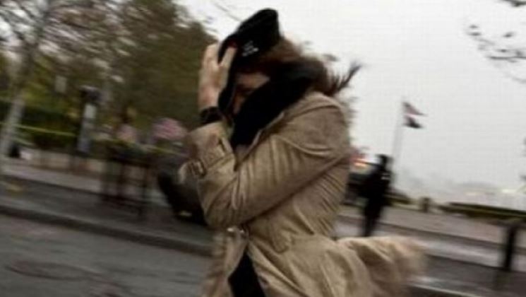 Cod galben de vânt puternic în Brăila, Galați și Ialomița