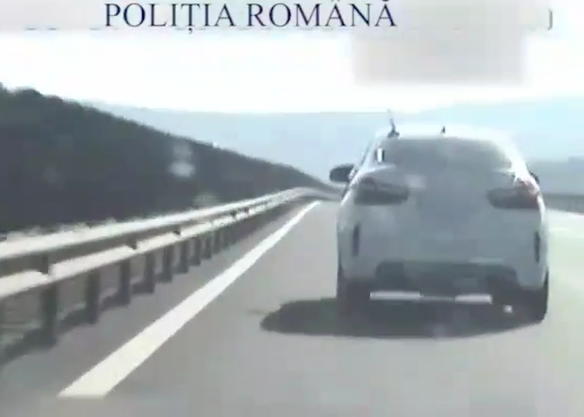 REGII ȘOSELELOR: Cu lămâia în parbriz și peste 200 km/h în bord!
