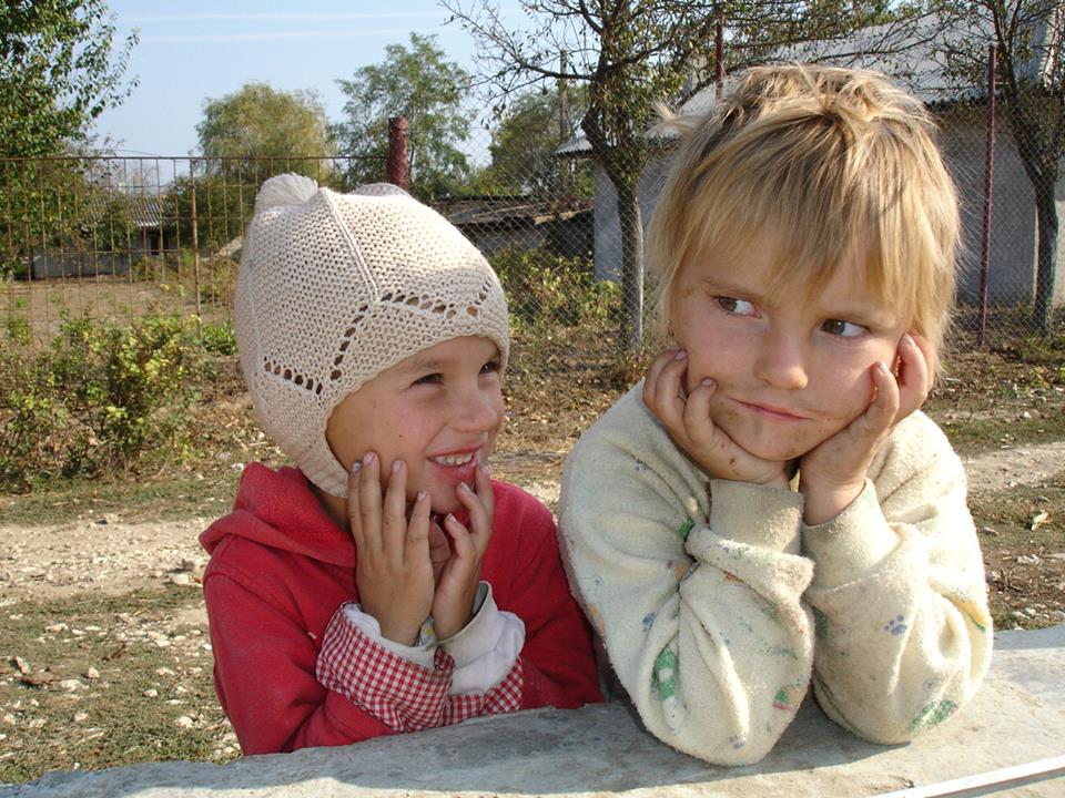 Județul CONSTANȚA: Mai mulți copii din mediul rural vor primi daruri în ajunul Sărbătorilor de Paşte