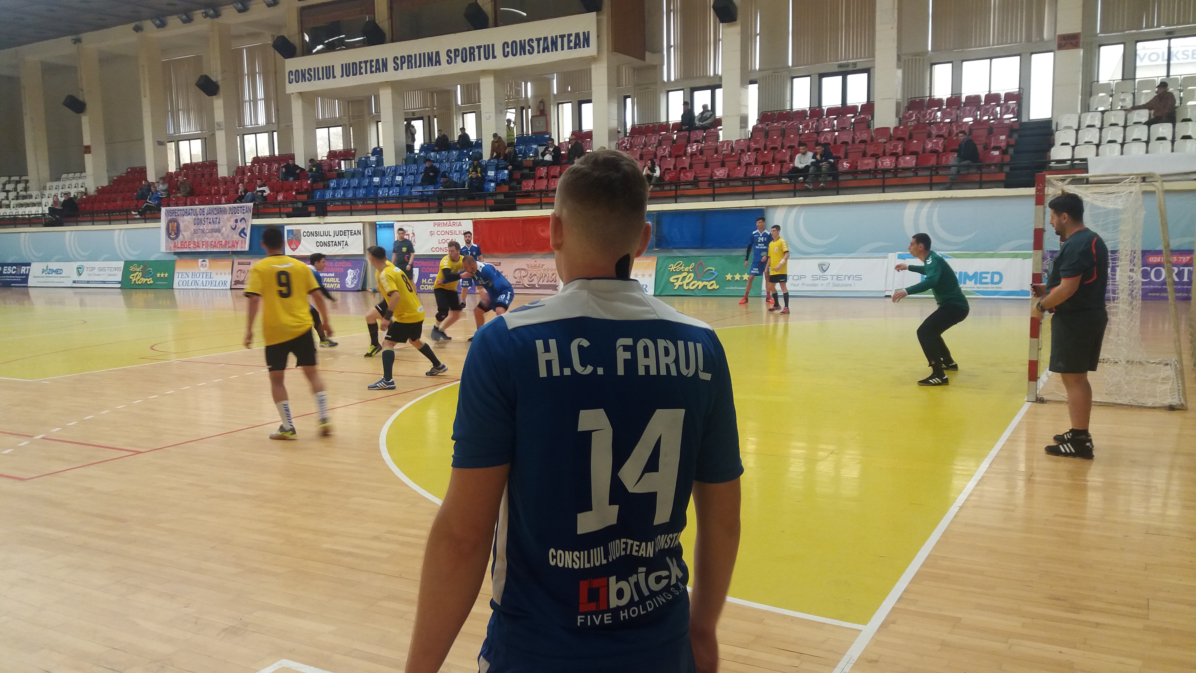 HC Farul Constanța întâlnește pe CSM II București