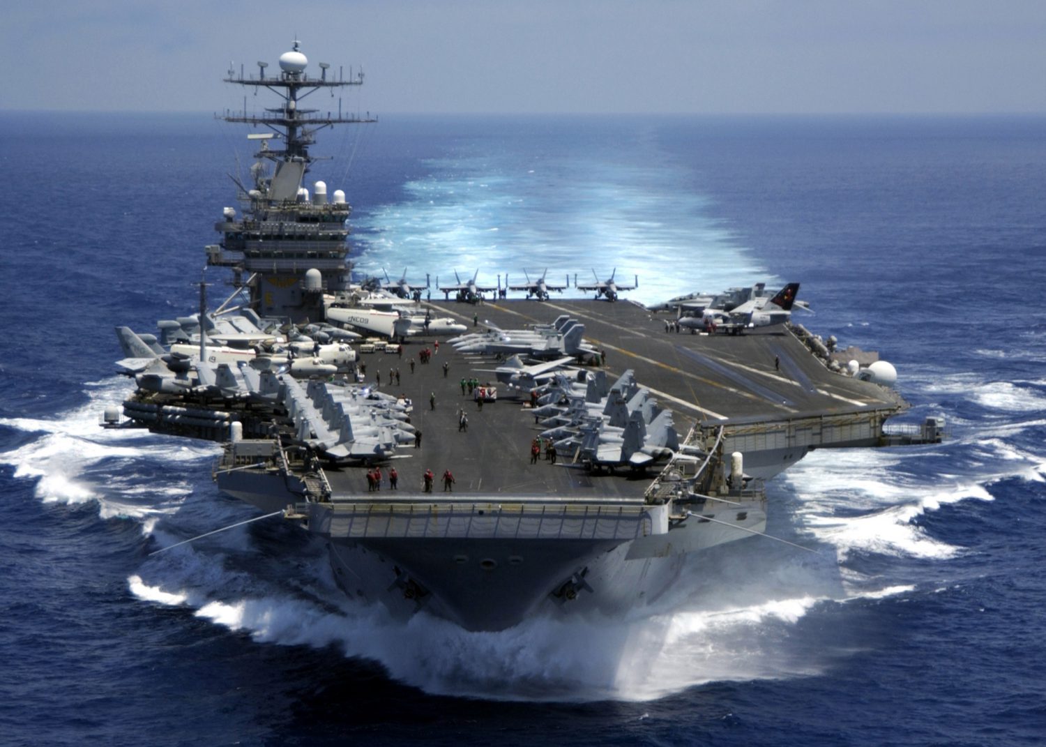 Un portavion american se îndreaptă spre Peninsula Coreeană