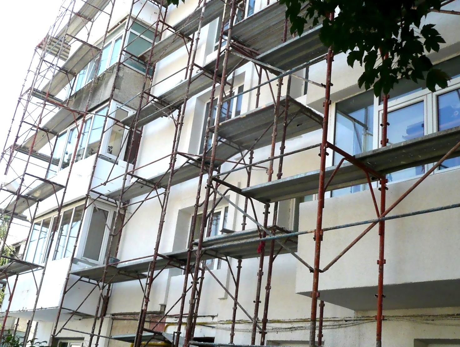 CONSTANȚA: Reabilitare termică pentru mai multe blocuri. Care sunt acestea?