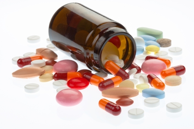 REPORTAJ: Criza medicamentelor, declanșată de ieftinirea lor obligatorie