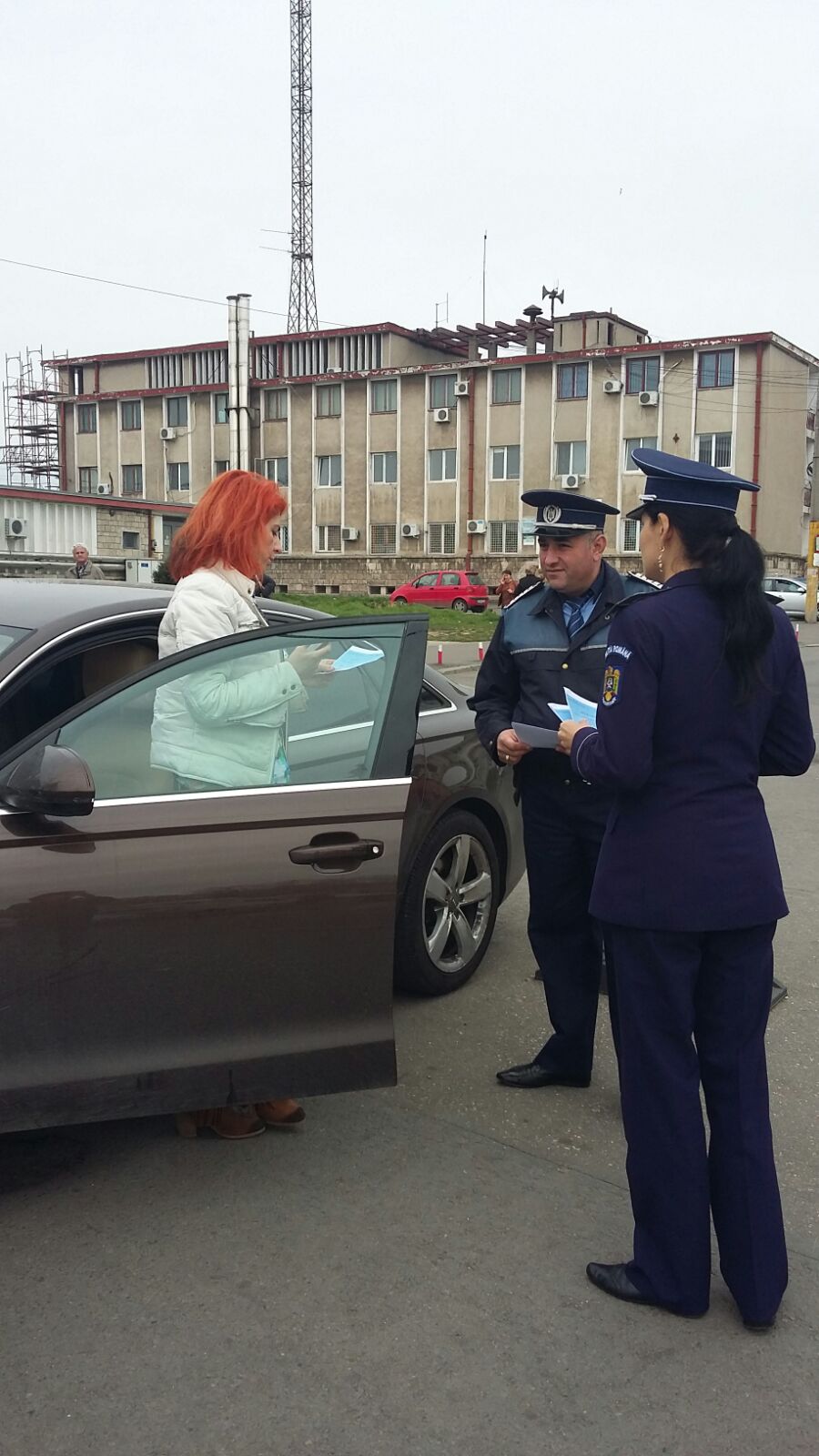 Foto/CONSTANȚA: Campanie de prevenire a furturilor din autoturisme