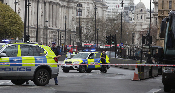 LONDRA: 12 răniți în urma unui atac cu substanțe chimice!