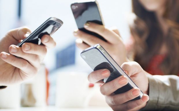 Vești bune! Liber la vorbit la telefon în UE