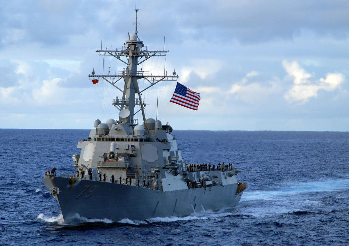 VIDEO Distrugător american în Marea Neagră