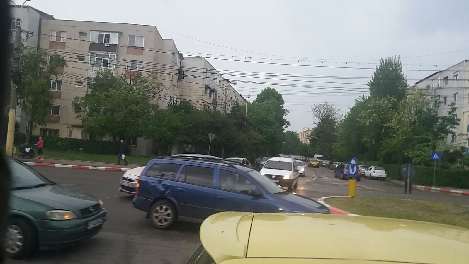 Șoferi cu ghinion pe străzile din CONSTANȚA: Accident pe bulevardul Aurel Vlaicu