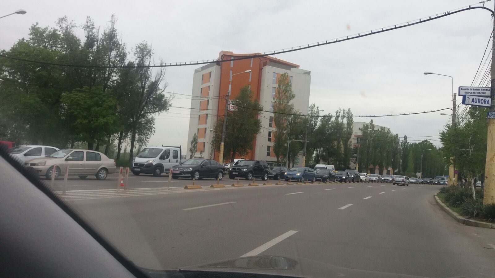 FOTO – MAMAIA: Trafic îngreunat din cauza unor lucrări de asfaltare