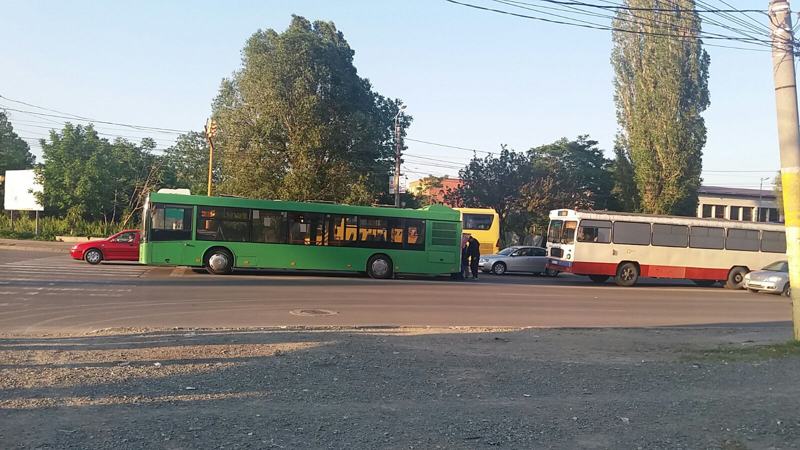 Autobuz reparat într-o intersecție din CONSTANȚA