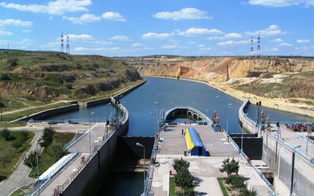 Traficul de mărfuri pe canalele Dunăre Marea Neagră și Poarta Albă Midia Năvodari, în creștere cu 13%