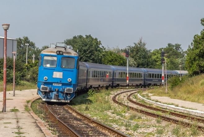 Trenurile spre Constanța, suplimentate în minivacanța de Rusalii