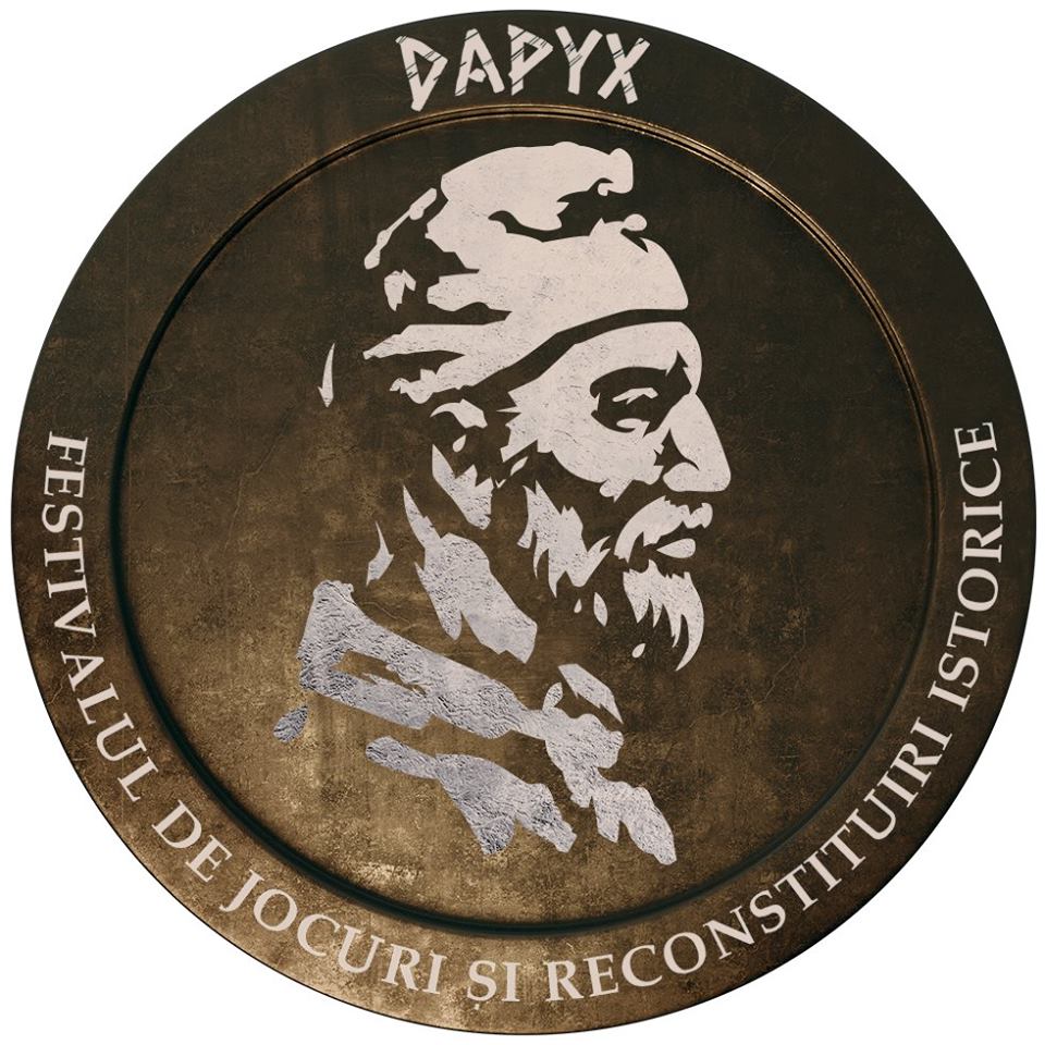 MEDGIDIA: Surprizele continuă la Festivalul DAPYX: Războinici în armuri, bătăi cu perne și un concert de zile mari