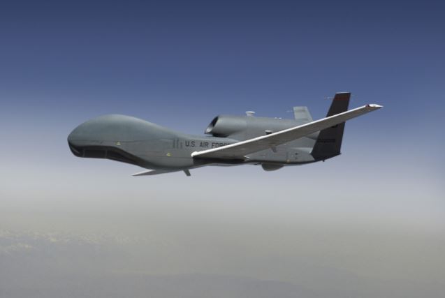 Dronă militară americană de gabarit mare detectată de armata rusă deasupra Mării Negre
