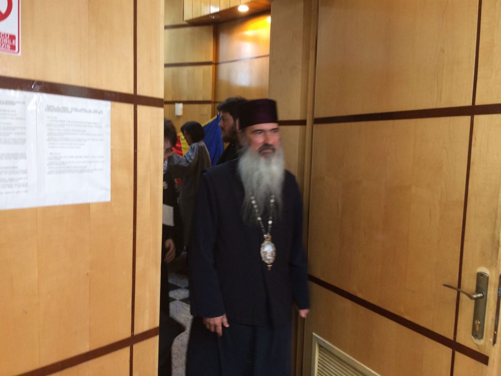 CONSTANȚA: Decizie a magistraților în cazul arhiepiscopului Teodosie Petrescu