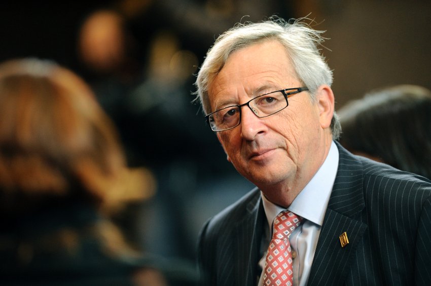 Jean-Claude Juncker vine azi în România pentru a vorbi despre viitorul Europei. El se va ține un discurs în Parlament