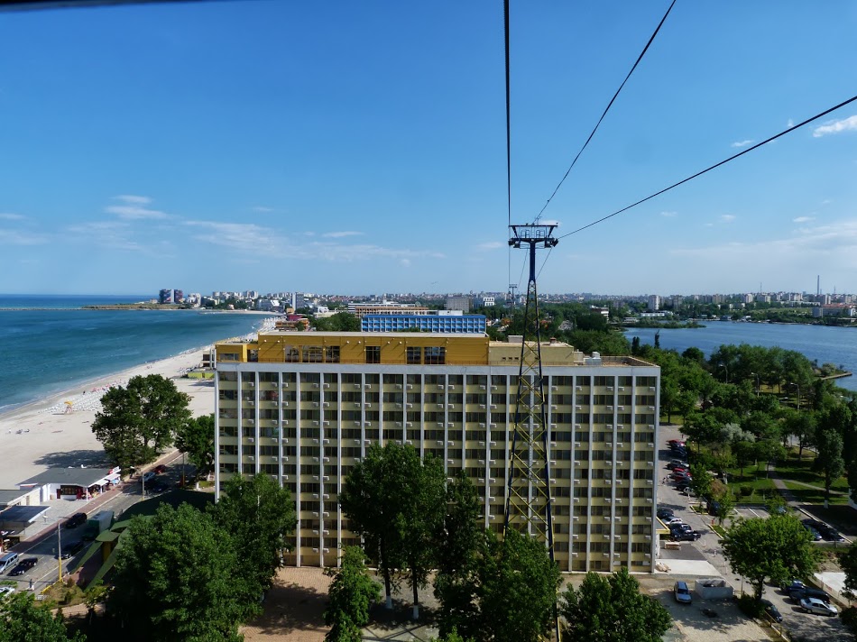 Legea turismului şi cea a tichetelor de vacanţă, în dezbatere publică