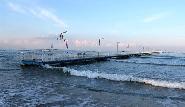 UPDATE/Alertă ISU în MAMAIA: Pompierii au salvat din apa mării o femeie