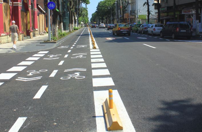 CONSTANȚA: Continuă neînțelegerile între biciclişti şi autorităţile locale