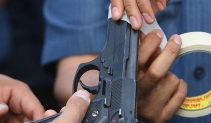 Polițiștii constănțeni au intervenit astăzi în cazul unui bărbat care s-ar fi împușcat