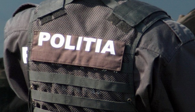 CONSTANȚA: Doi copii de 12 și 13 ani au tâlhărit o femeie în propria ei casă