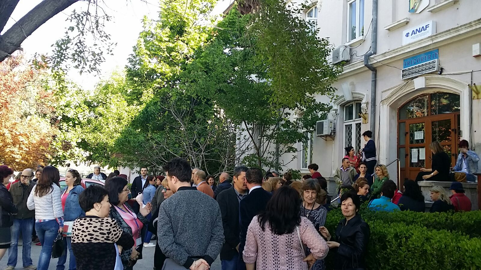 CONSTANȚA, TULCEA: Protestele angajaților ANAF continuă și miercuri