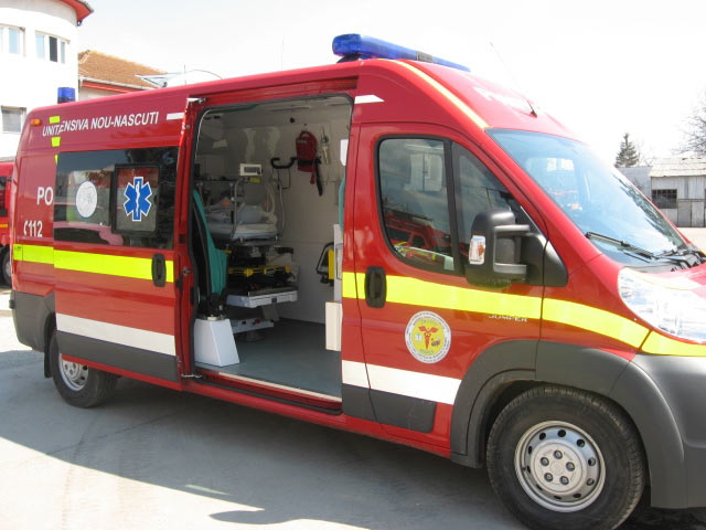 TULCEA: Persoană căzută de la înălțime