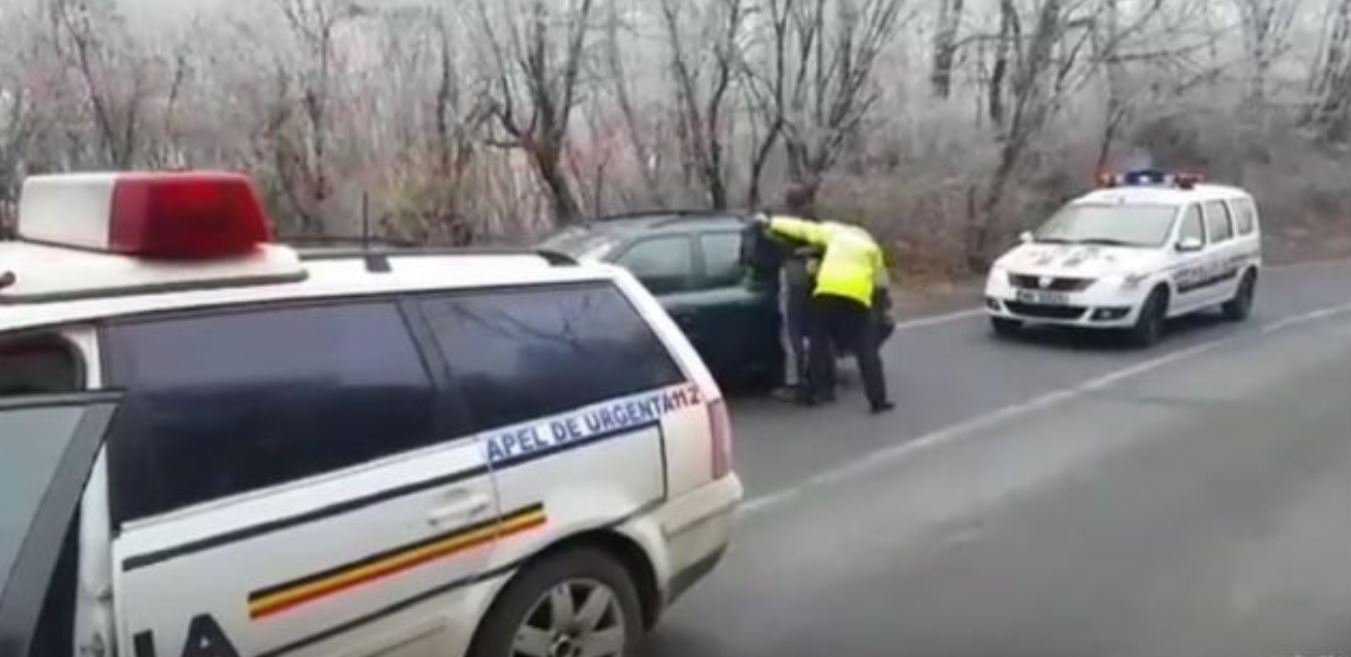 TULCEA: Urmărire în trafic. Un șofer beat și fără drept de a conduce a fost reținut