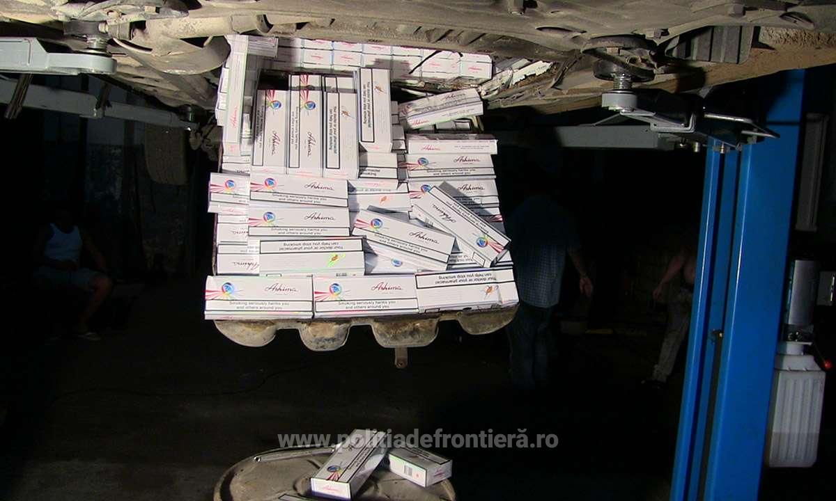 CONSTANȚA/FOTO: 10.000 de pachete cu țigări de contrabandă capturate de polițiști