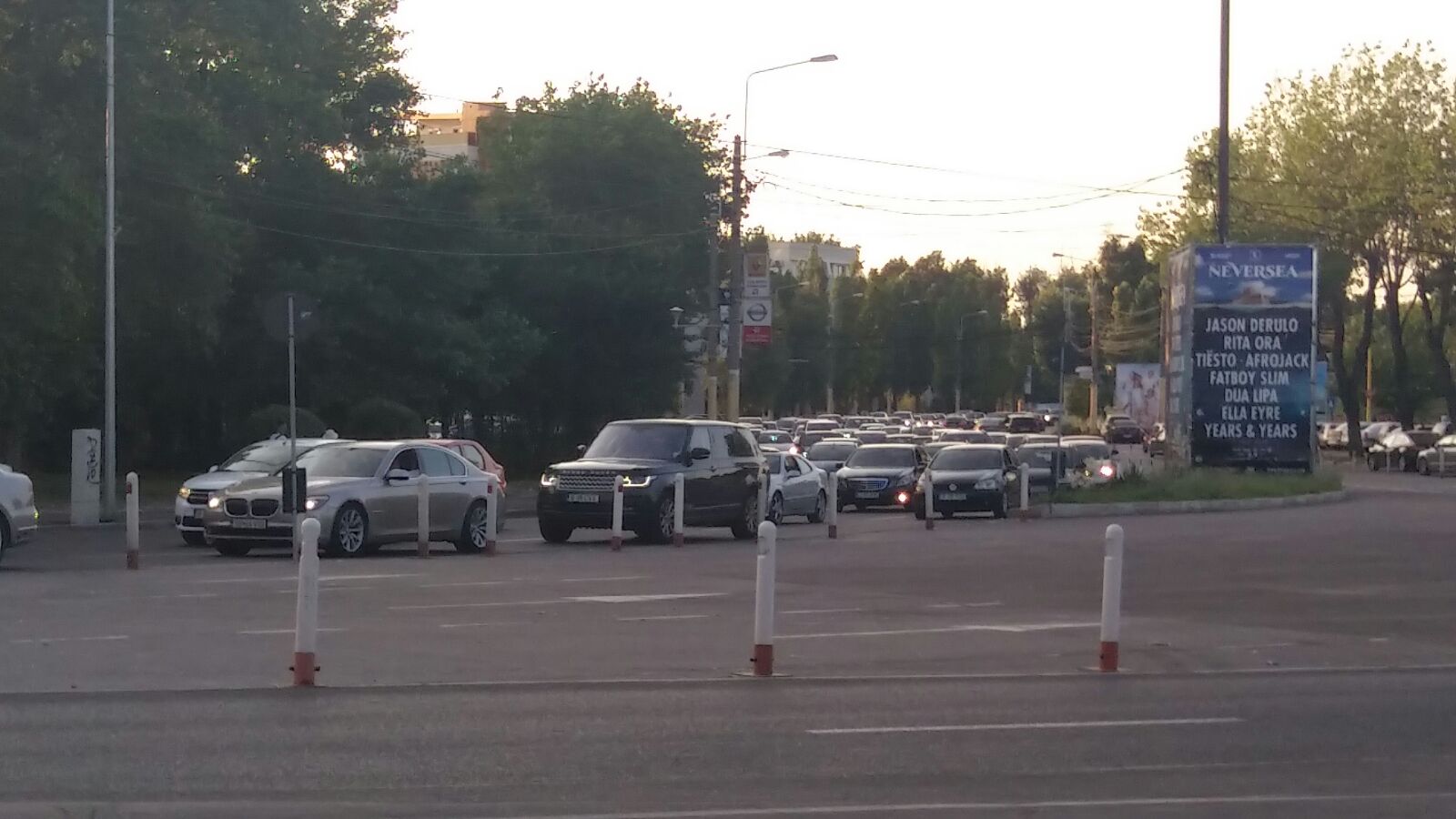 FOTO – CONSTANȚA: Trafic intens la ieșire din stațiunea MAMAIA