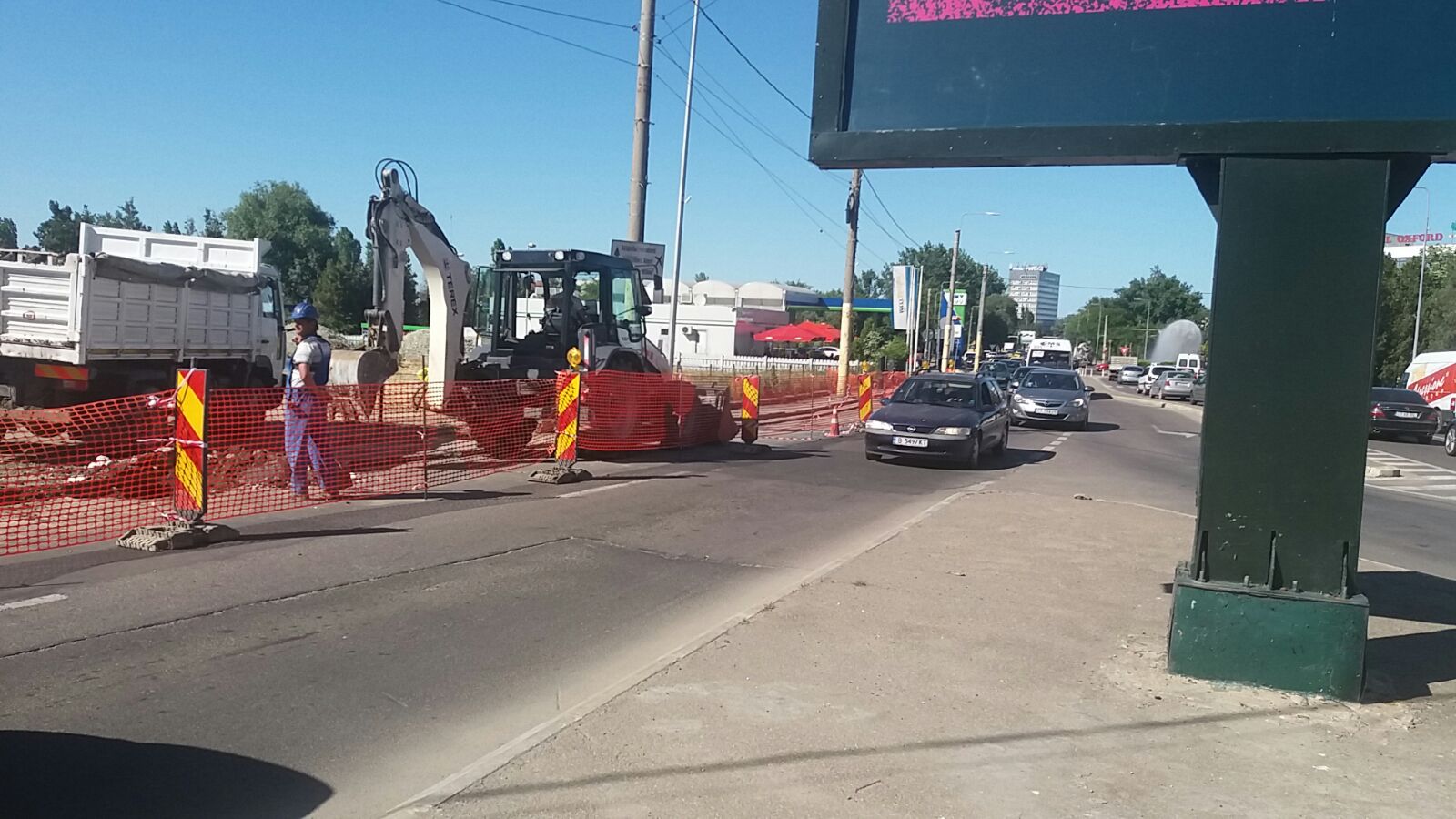 FOTO: Trafic aglomerat la ieșirea din stațiunea Mamaia din cauza unor lucrări