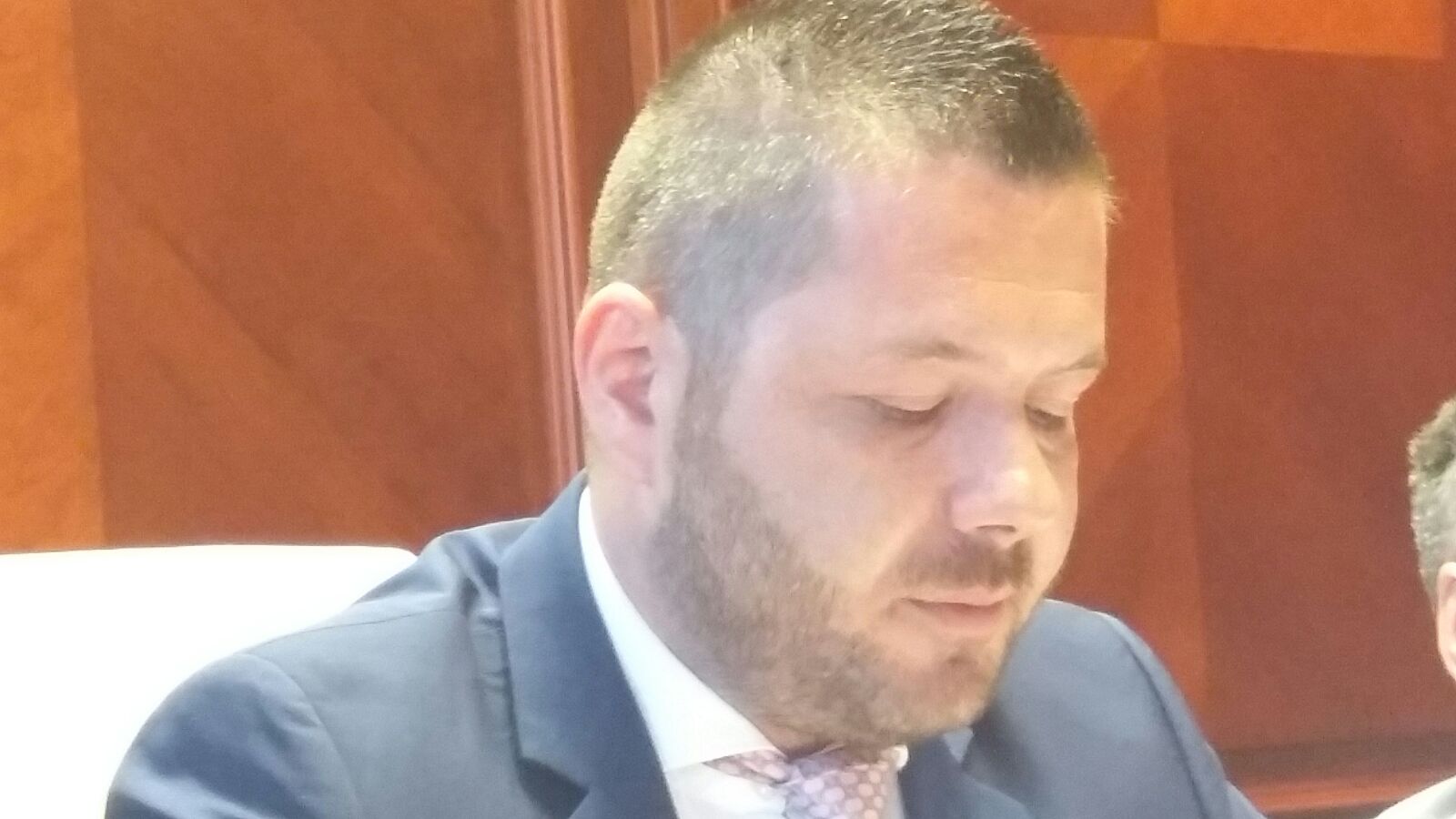 FOTO/Noul subprefect, Dumitru JEACĂ a depus jurământul
