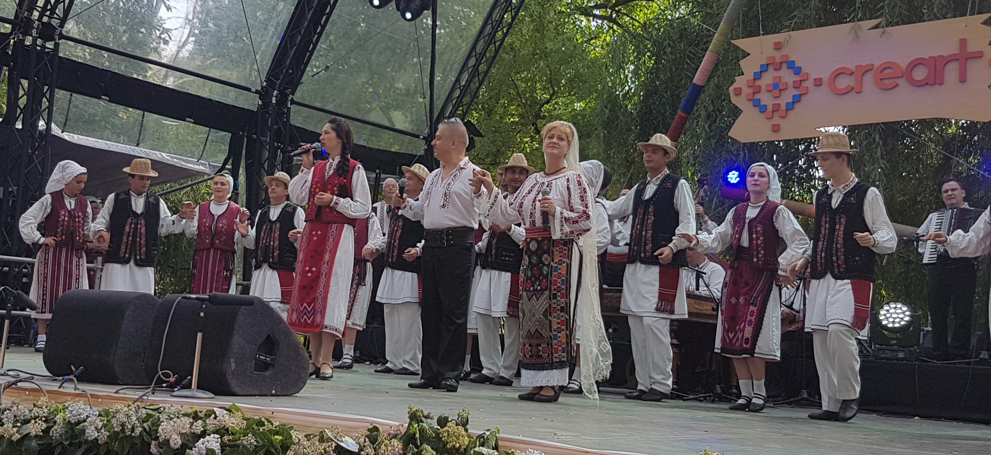 „Baladele Deltei” pe scenă de Ziua Unirii Basarabiei cu România
