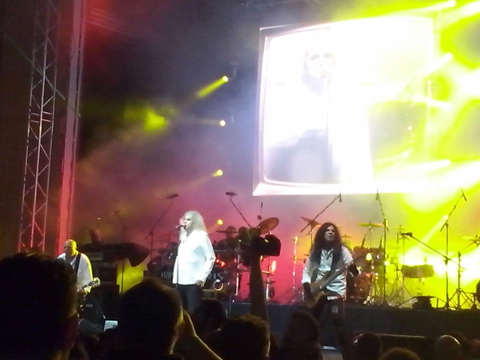 FOTO/BUCUREȘTI. Concert memorabil „Ca pe vremuri“, la Arenele Romane