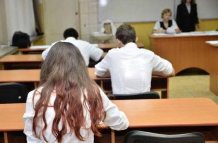 CONSTANȚA: Zeci de absolvenți de gimnaziu au absentat la prima probă a Evaluării Naționale