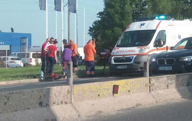 FOTO – Județul CONSTANȚA: Un biciclist a fost accidentat la intrare în localitatea Lazu