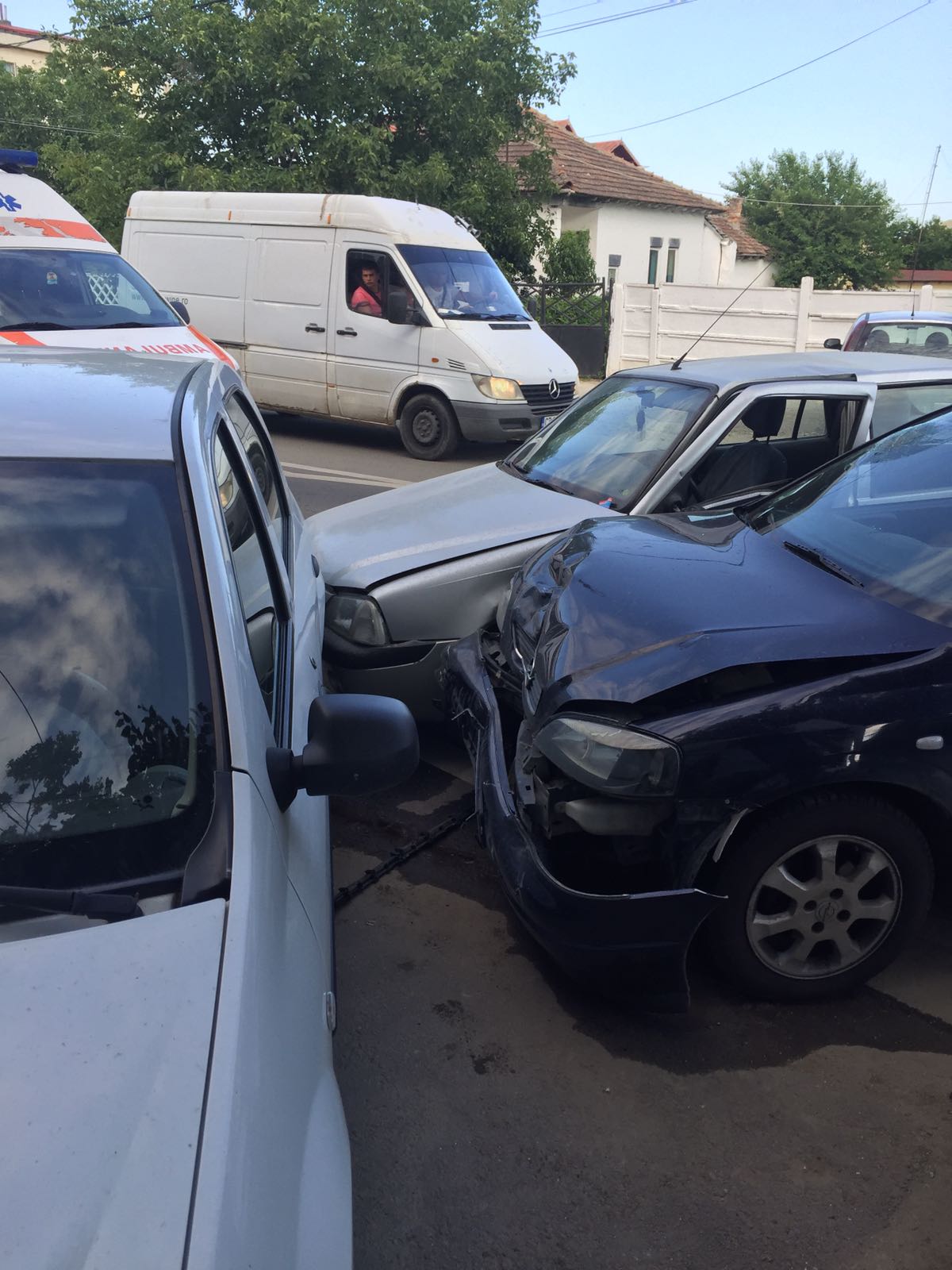 FOTO/ Accident rutier la CUMPĂNA
