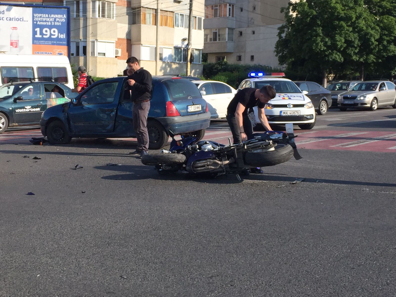FOTO – CONSTANȚA: Motociclist implicat într-un accident, în zona FAR