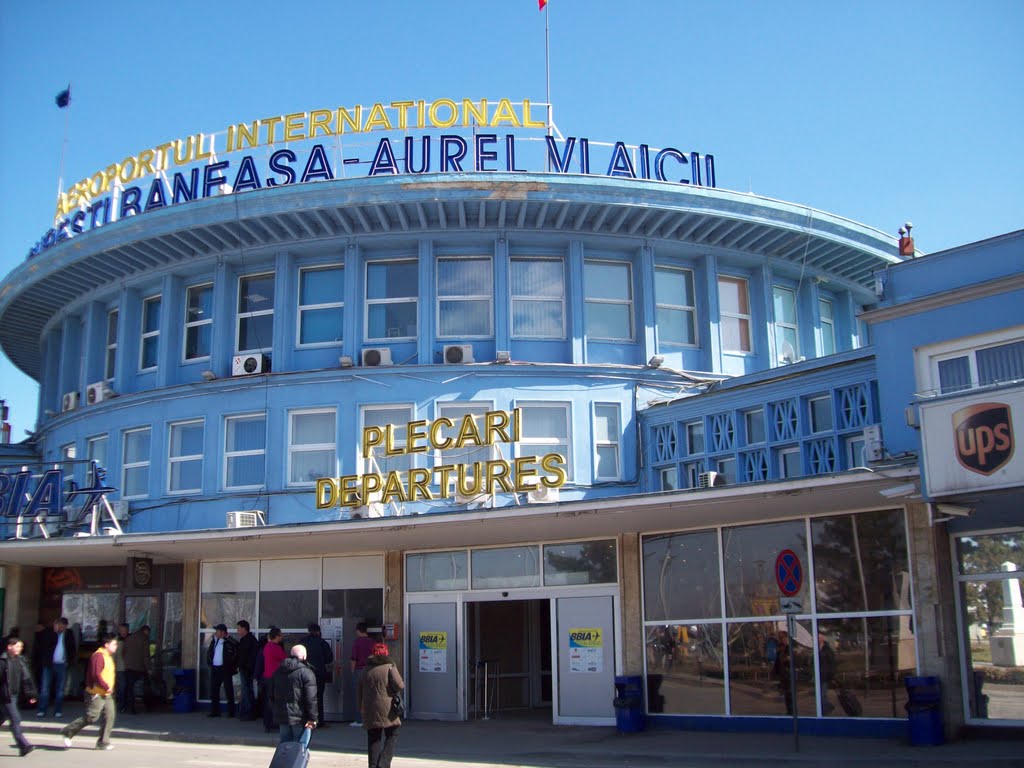 BUCUREȘTI: Autoritățile cheamă pasagerii la aeroport cu trei ore ÎNAINTE de îmbarcare