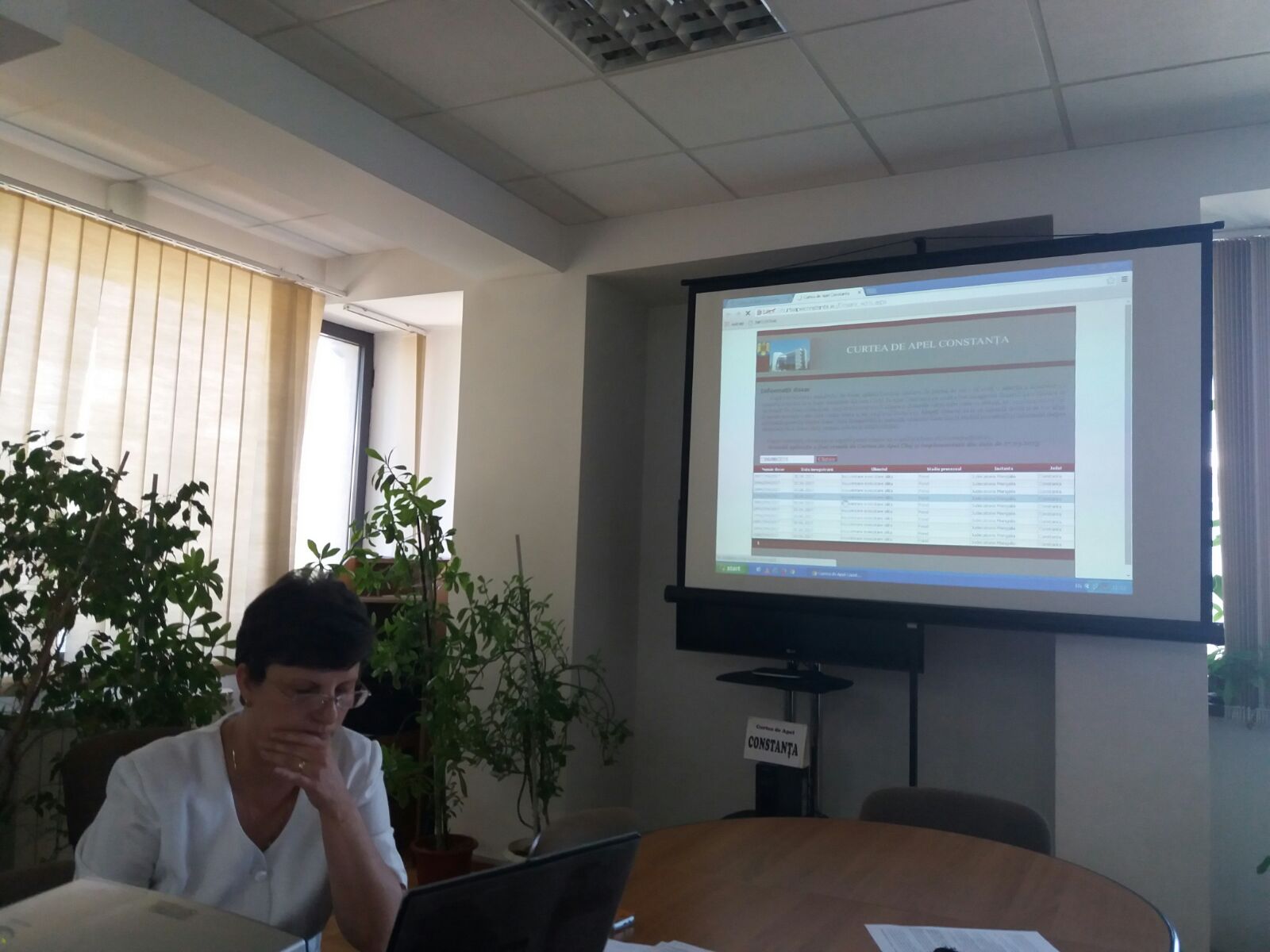 Aplicația INFO-DOSAR pentru justițiabilii din Constanța și Tulcea