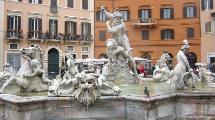 ITALIA: Amenzi pentru turiștii necivilizați