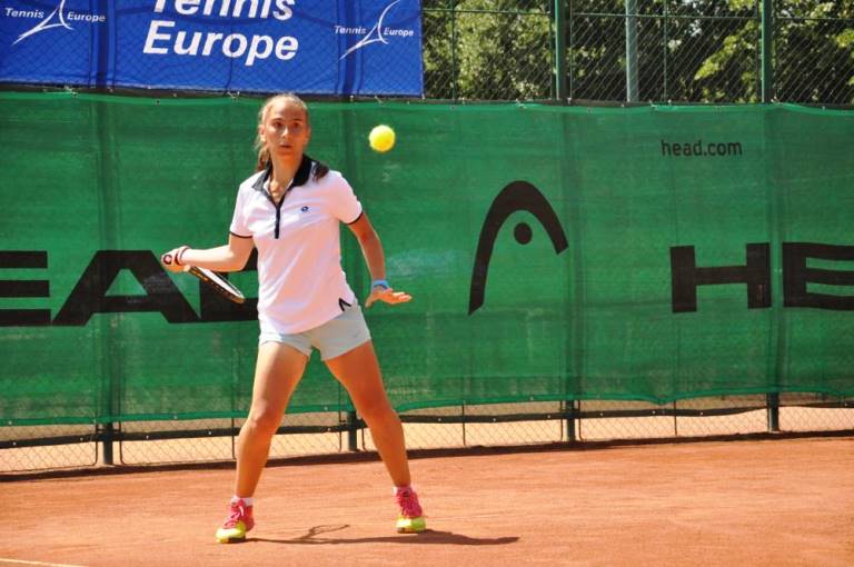 Câștigătorii turneului de tenis U16 de la Mamaia