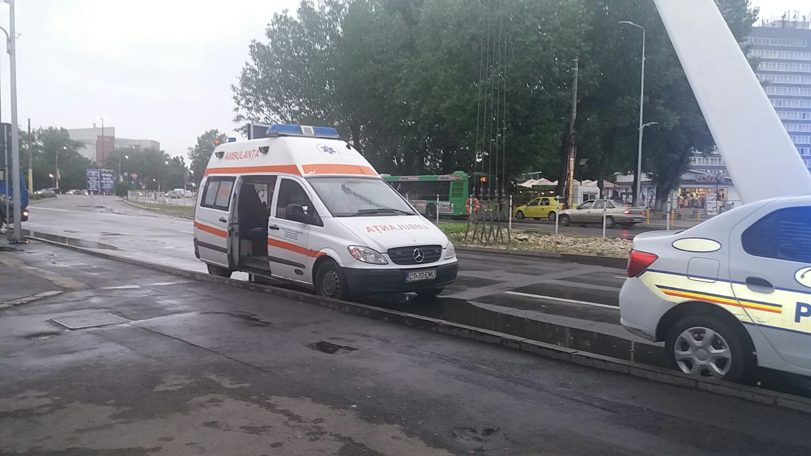 UPDATE/EXCLUSIV/FOTO. Control OPC cu incidente în Satul de Vacanță